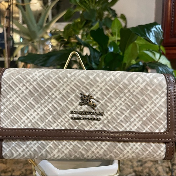 BURBERRY BLUE LABEL. Like New condition. EUC - Picture 1 of 9